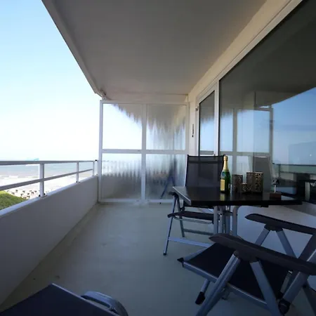 Sea View Comfortable Vacation