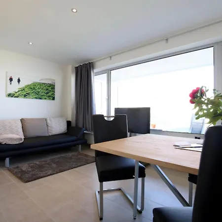 Sea View Comfortable Vacation בית נופש *